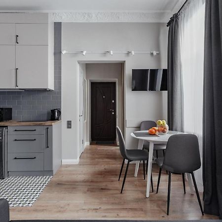 City Centre Silver Apartment Odessa Exterior foto